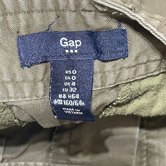 Gap Factory Women's Chino Shorts Green Inseam 2.5" Inseam Size 0 - Picture 3 of 5